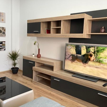 Laroka House Rin Grand Residence Modern Apartment Бухарест Экстерьер фото
