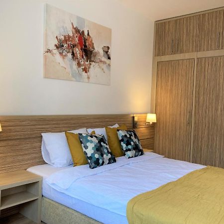 Laroka House Rin Grand Residence Modern Apartment Бухарест Экстерьер фото