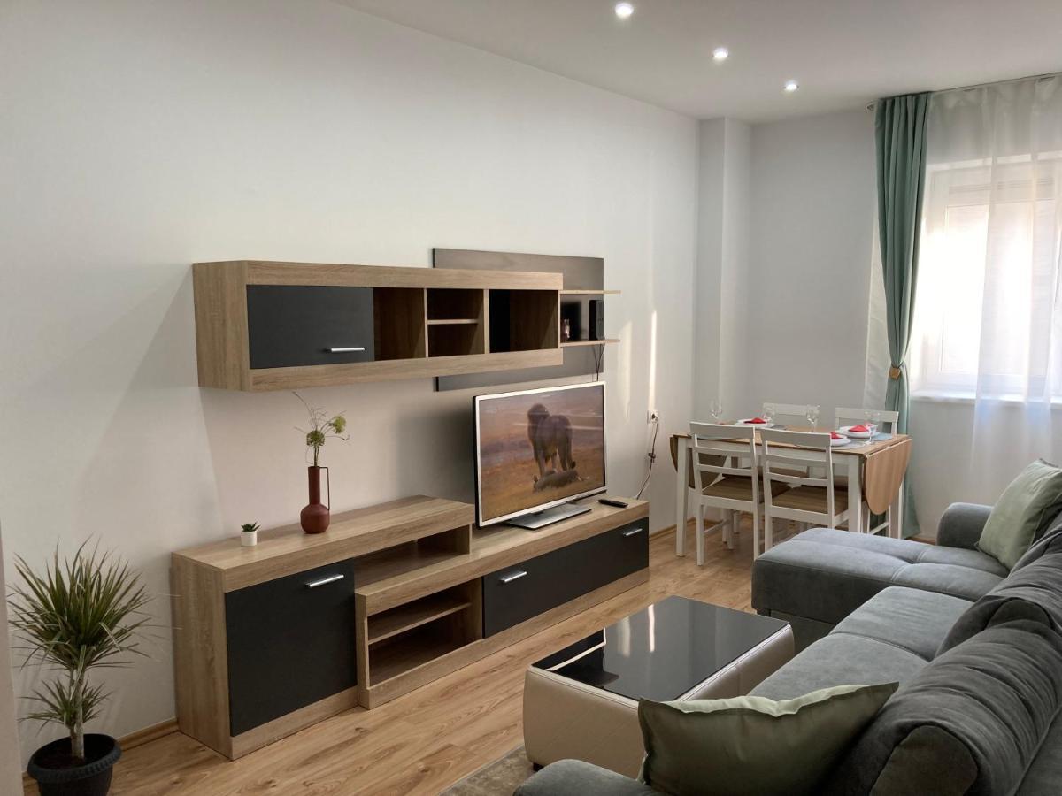 Laroka House Rin Grand Residence Modern Apartment Бухарест Экстерьер фото