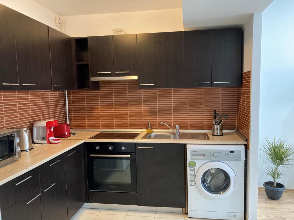 Laroka House Rin Grand Residence Modern Apartment Бухарест Экстерьер фото