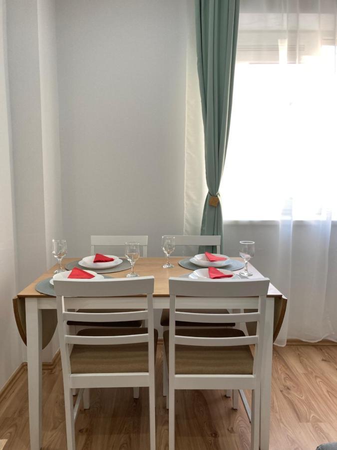 Laroka House Rin Grand Residence Modern Apartment Бухарест Экстерьер фото