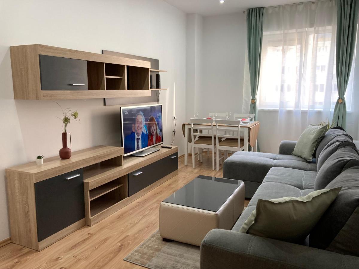 Laroka House Rin Grand Residence Modern Apartment Бухарест Экстерьер фото